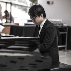 宋思衡的“宅抗疫” | 挑战主播、筹集口罩、闭关作曲，这位取消了20场演出的钢琴家原来这么忙！